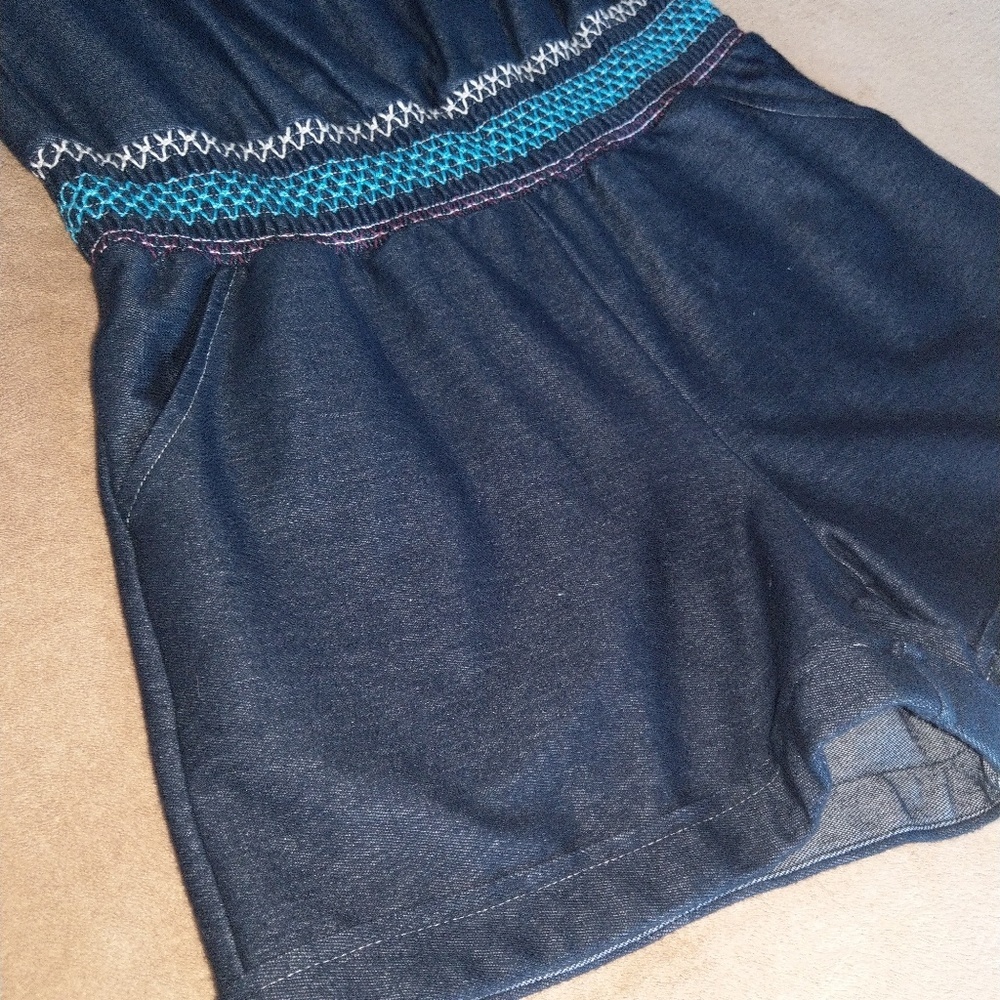 Spring Street romper, Size‎ Small - Picture 5 of 6